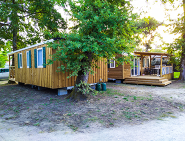 Investir dans un mobil-home : la prise de bail, une solution clé en main